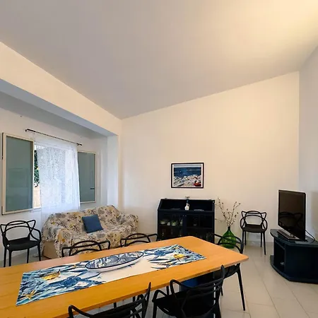 Villa Chivaga Vicino Al Mare Apartment