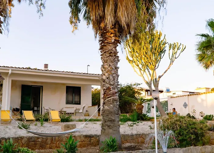 Chivaga Vicino Al Mare Triscina