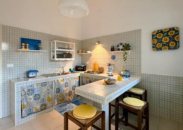 Chivaga Vicino Al Mare *